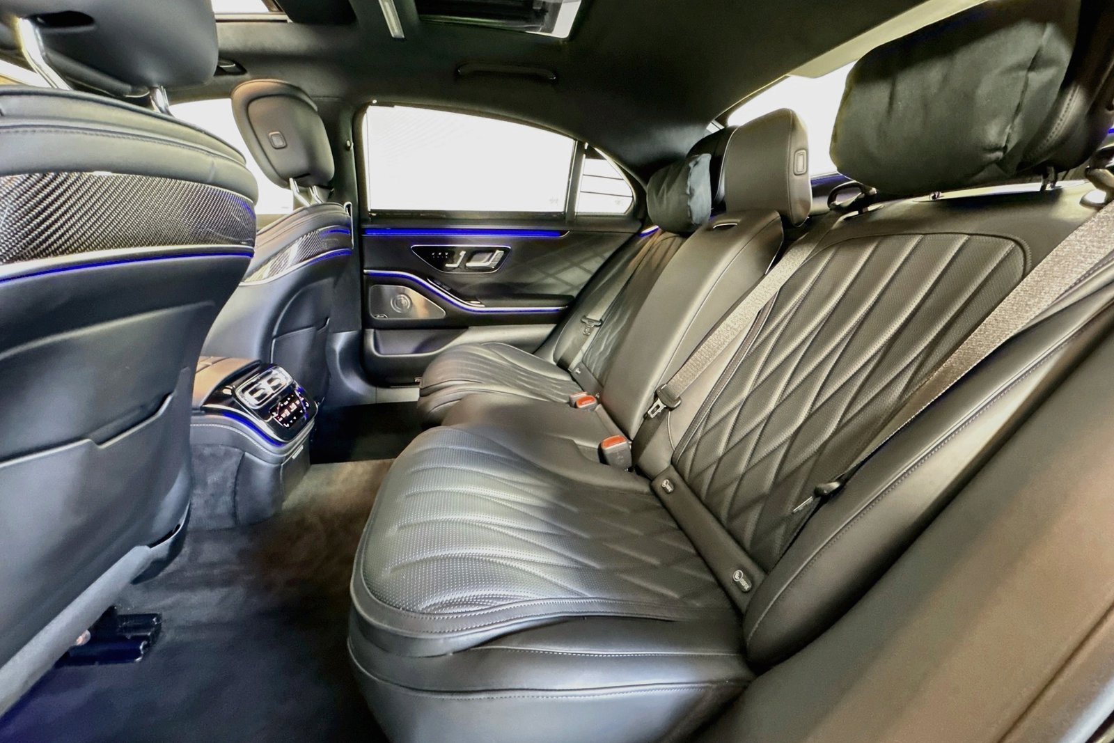 2026 Mercedes-Benz S-Class AMG S 63 - Photo 22