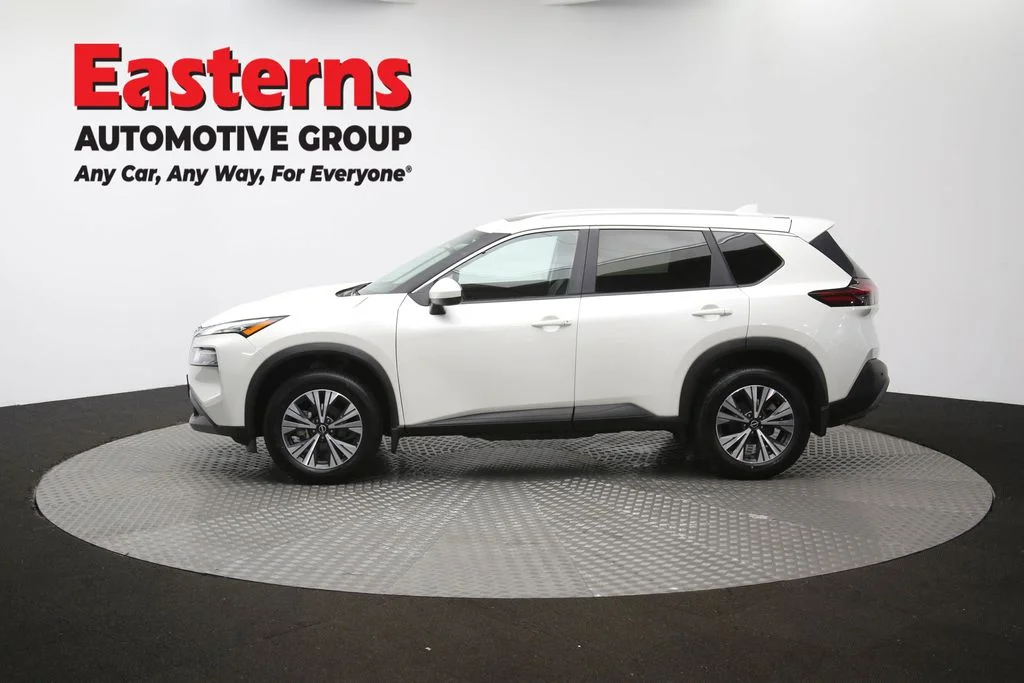 Used 2023 White Nissan SV image 60