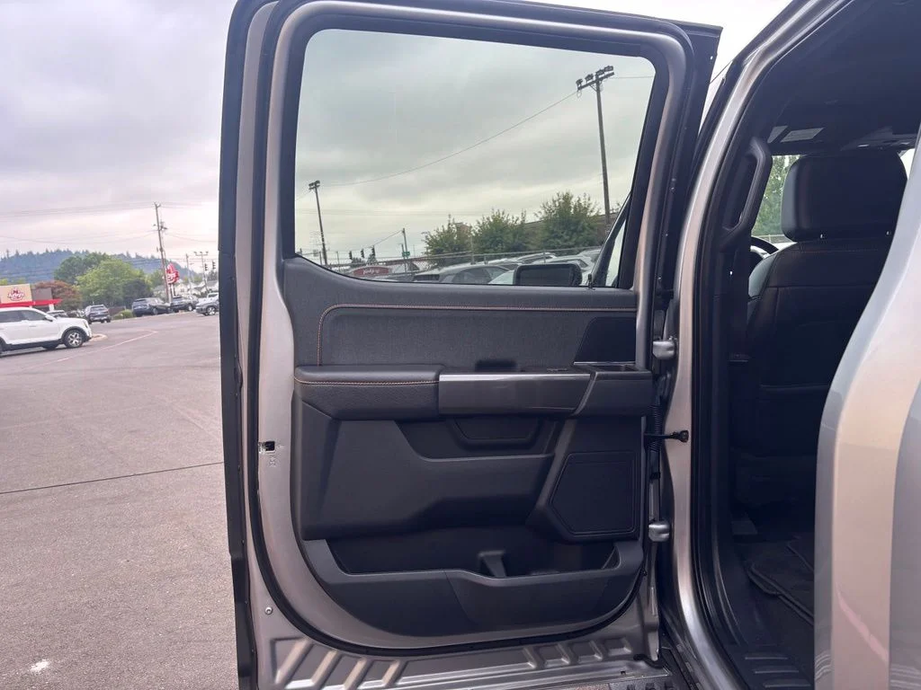 Used 2025 Gray Ford Tremor image 21
