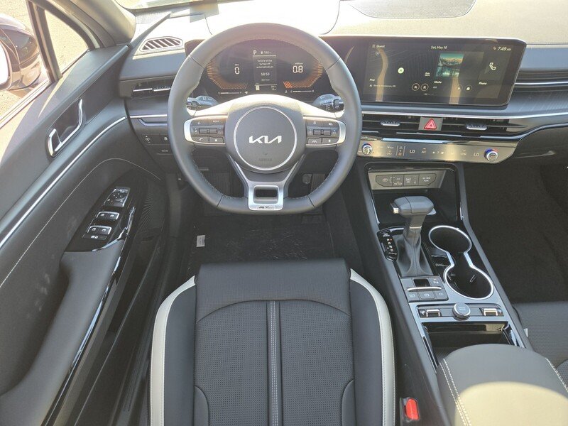 New 2026 Snow White Pearl Kia GT-Line FWD image 9