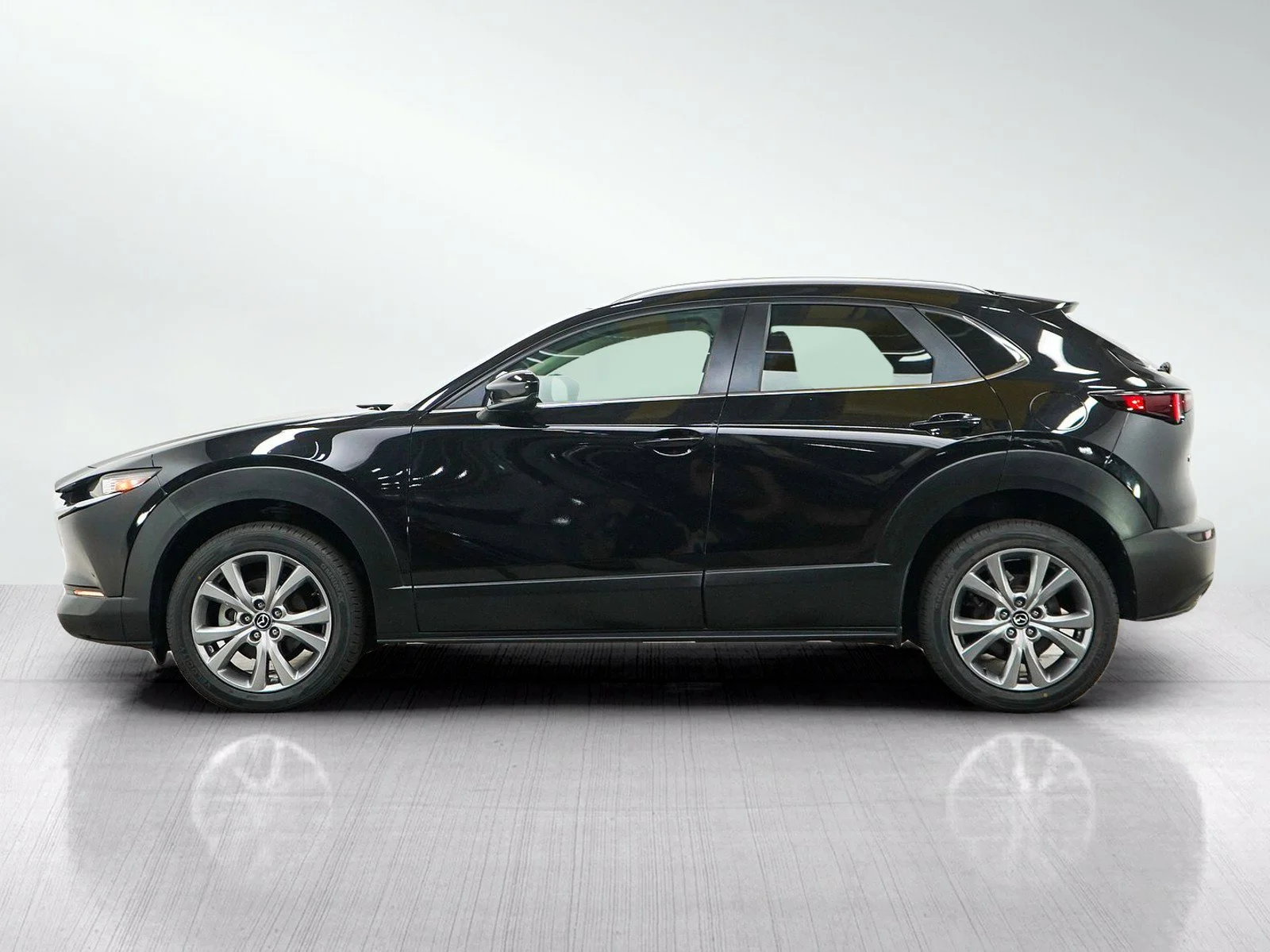 Used 2023 Mazda CX-30 Preferred with VIN 3MVDMBCM5PM553264 for sale in White Bear Lake, Minnesota