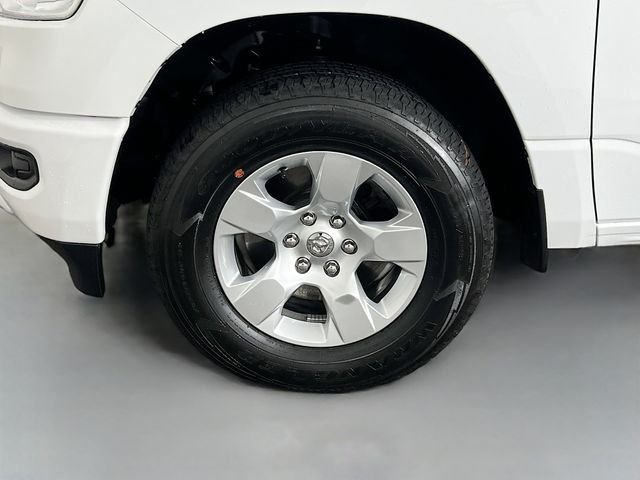 Used 2024 White Ram Big Horn/Lone Star image 11