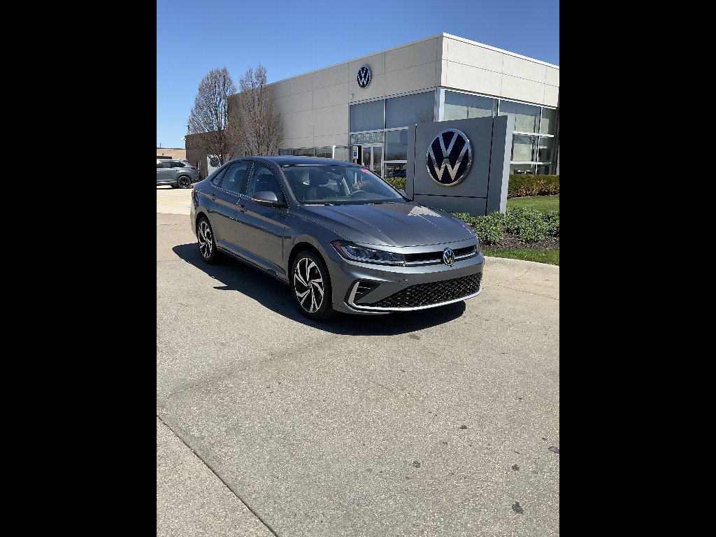 2026 Volkswagen Jetta 1.5T SEL Auto SULEV's photo