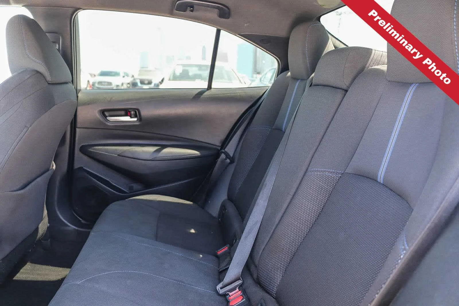 Used 2020 Classic Silver Metallic Toyota SE image 13