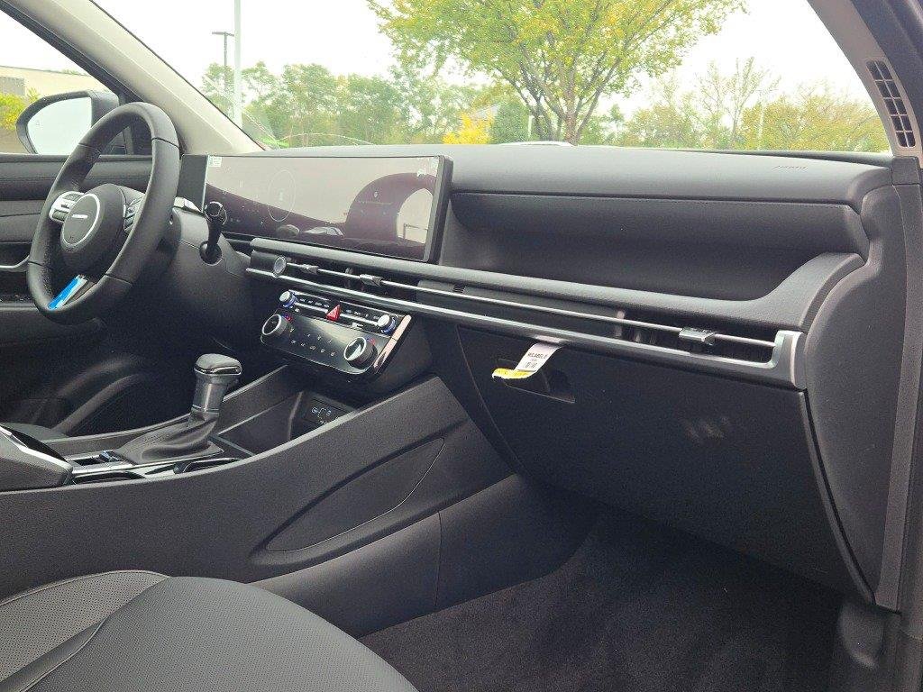 Used 2026 Ecotronic Gray Hyundai SEL Premium image 5