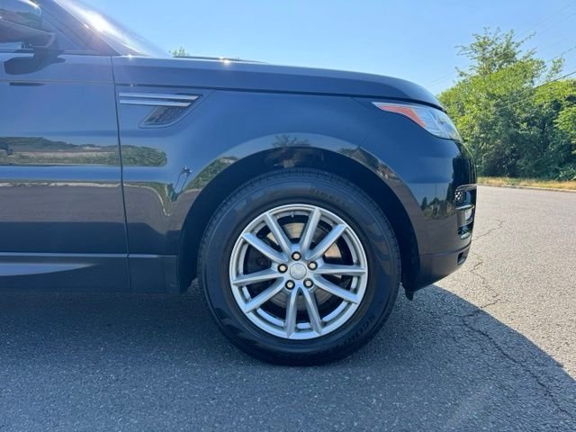 Used 2017 Black Land Rover 3.0L V6 Supercharged SE image 9