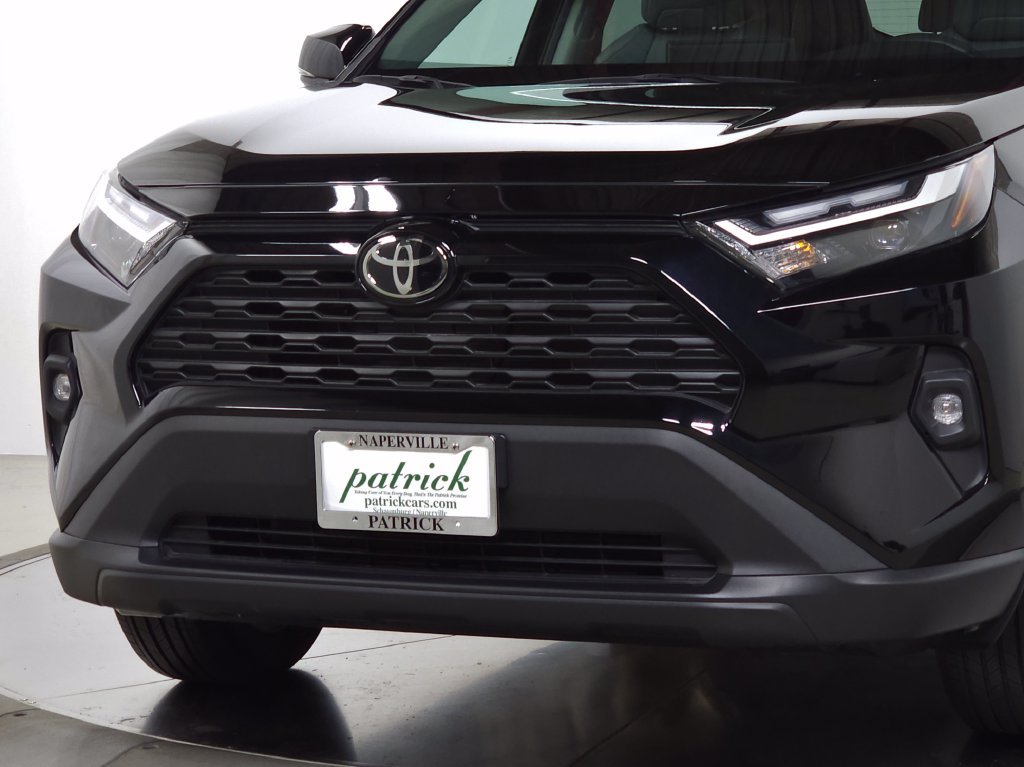 Used 2025 Black Toyota XLE Premium image 12