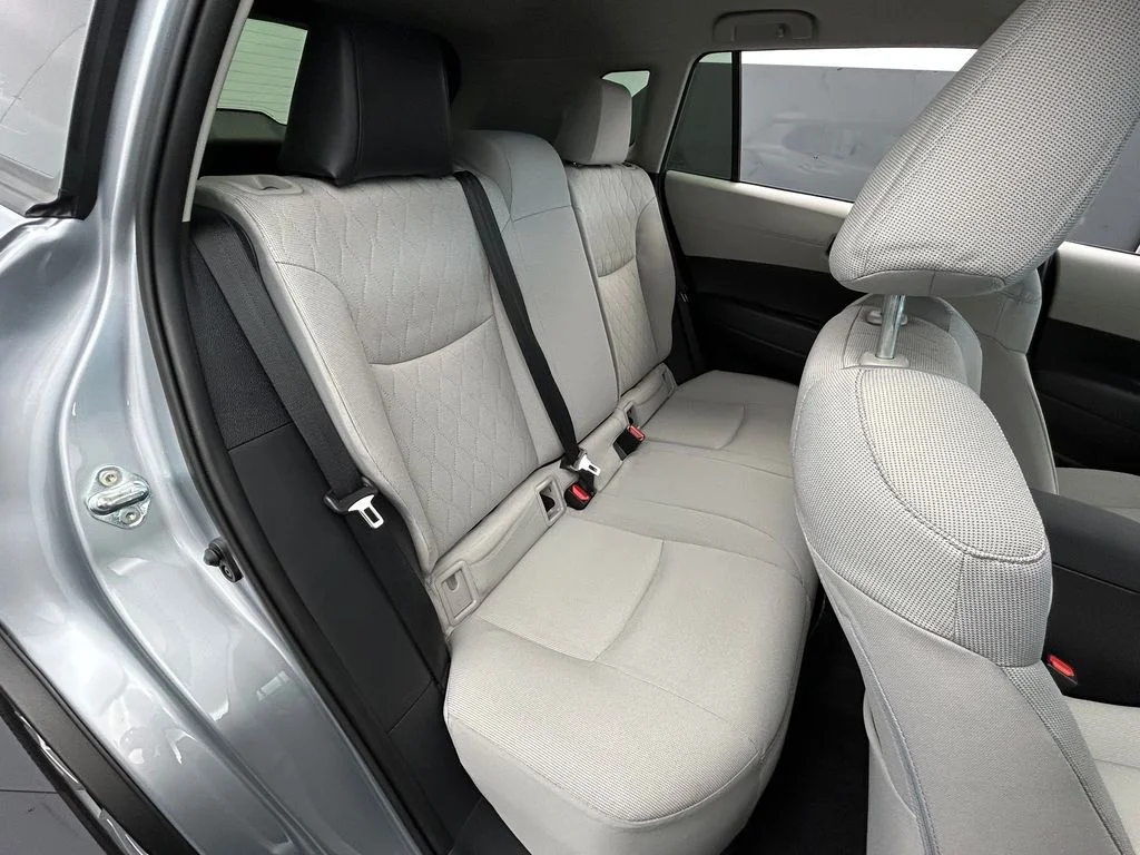 Used 2025 Silver Toyota L image 35