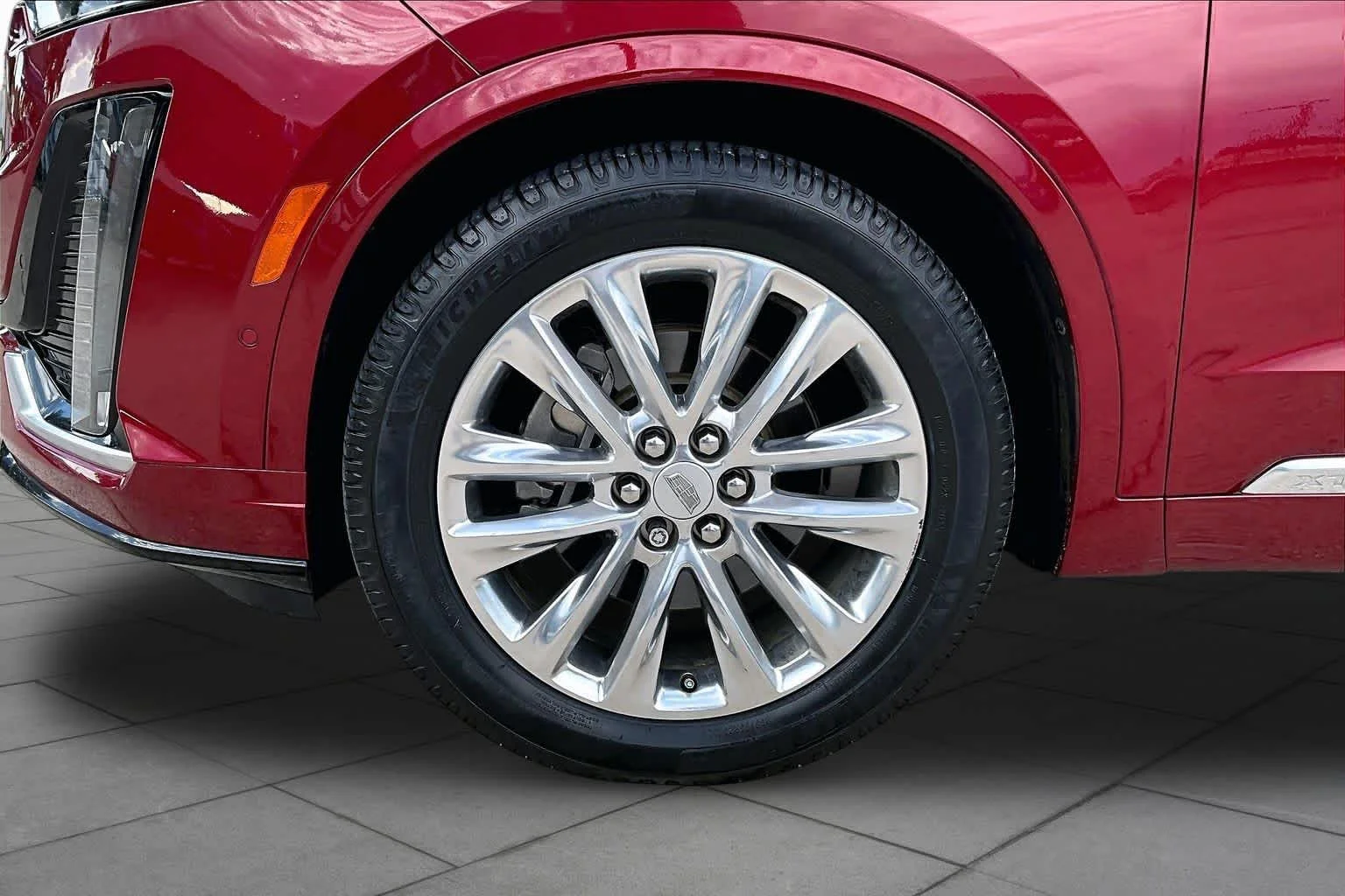 Used 2020 Red Horizon Tintcoat Cadillac FWD Premium Luxury image 11