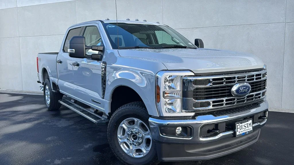 2026 Ford F-250 XLT 4x4 Crew Cab 6-3/4' Box's photo