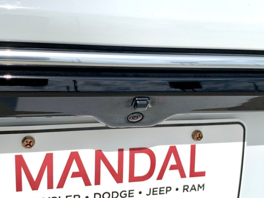 Used 2025 White Jeep Series II image 47