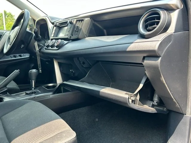 Used 2018 Gray Toyota LE image 26
