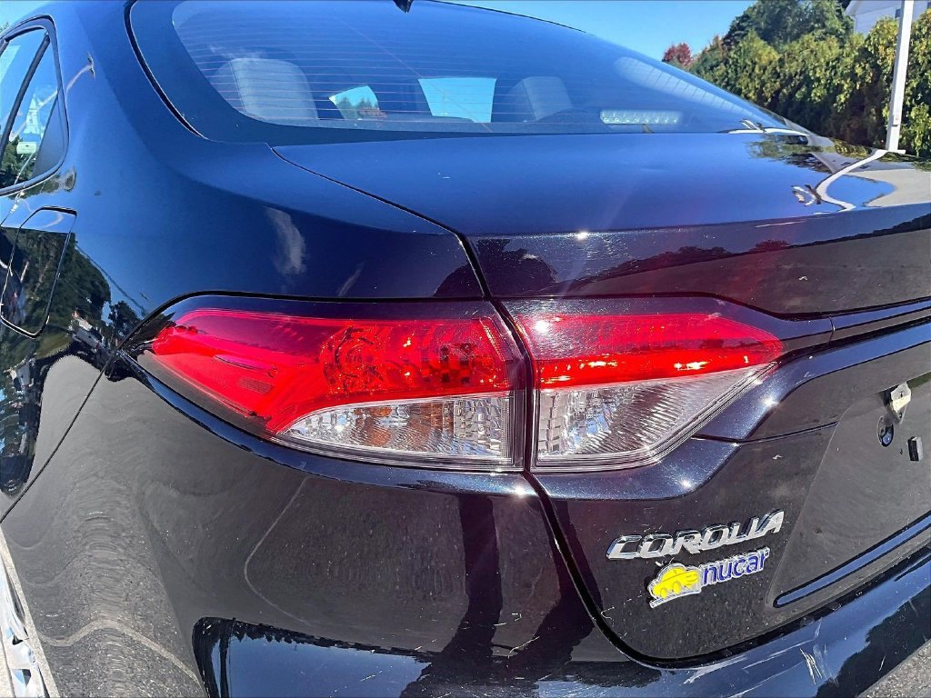 Used 2025 Black Toyota LE image 34