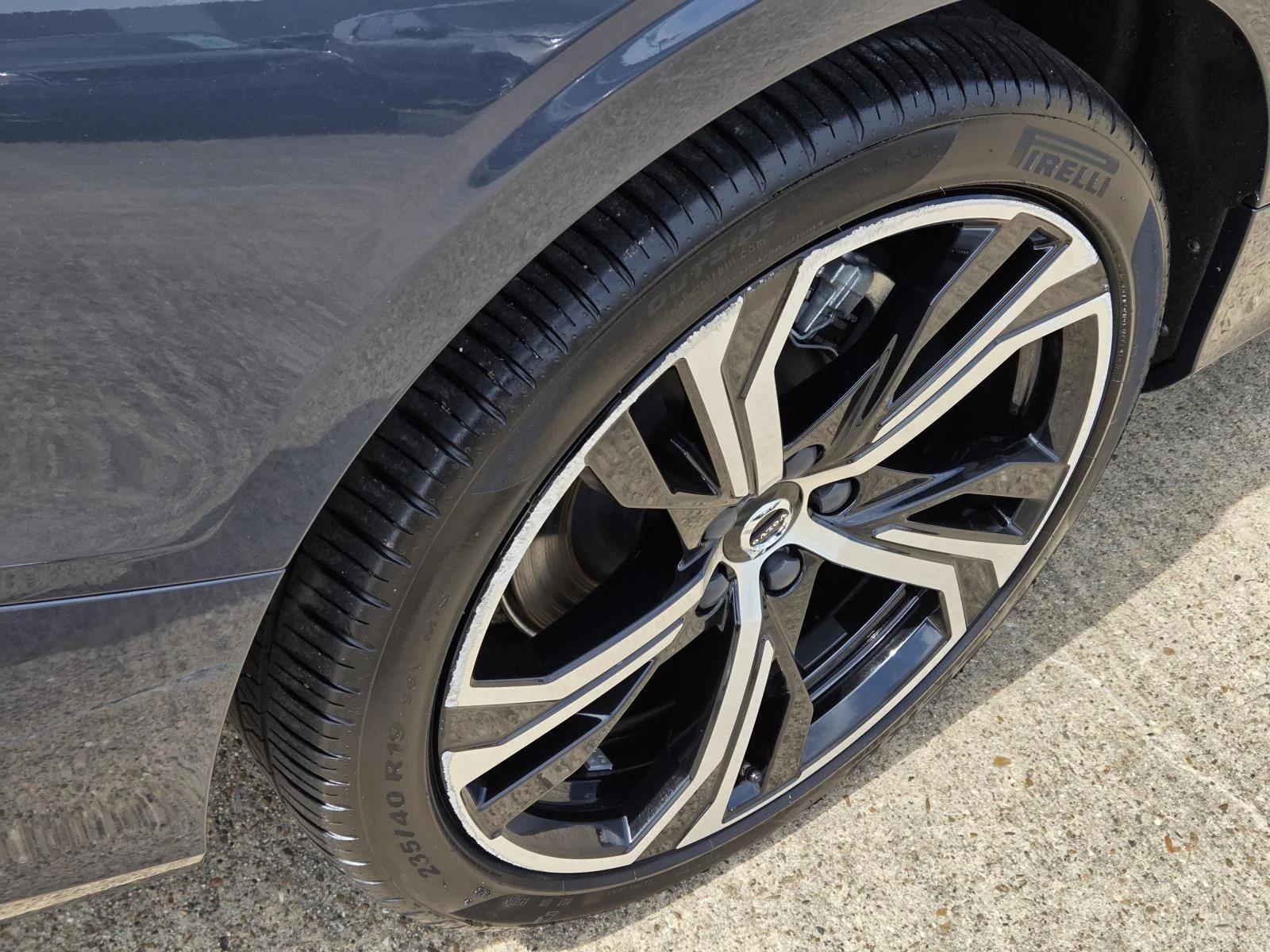 Used 2024 Denim Blue Metallic Volvo Plus Dark Theme image 11