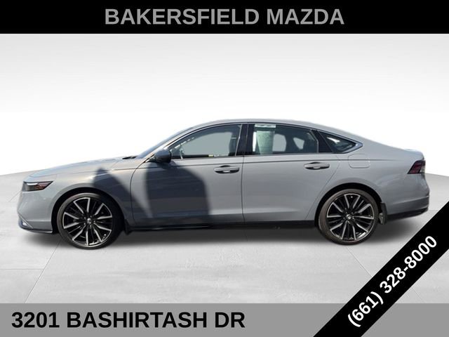 Used 2023 Gray Honda Touring image 2