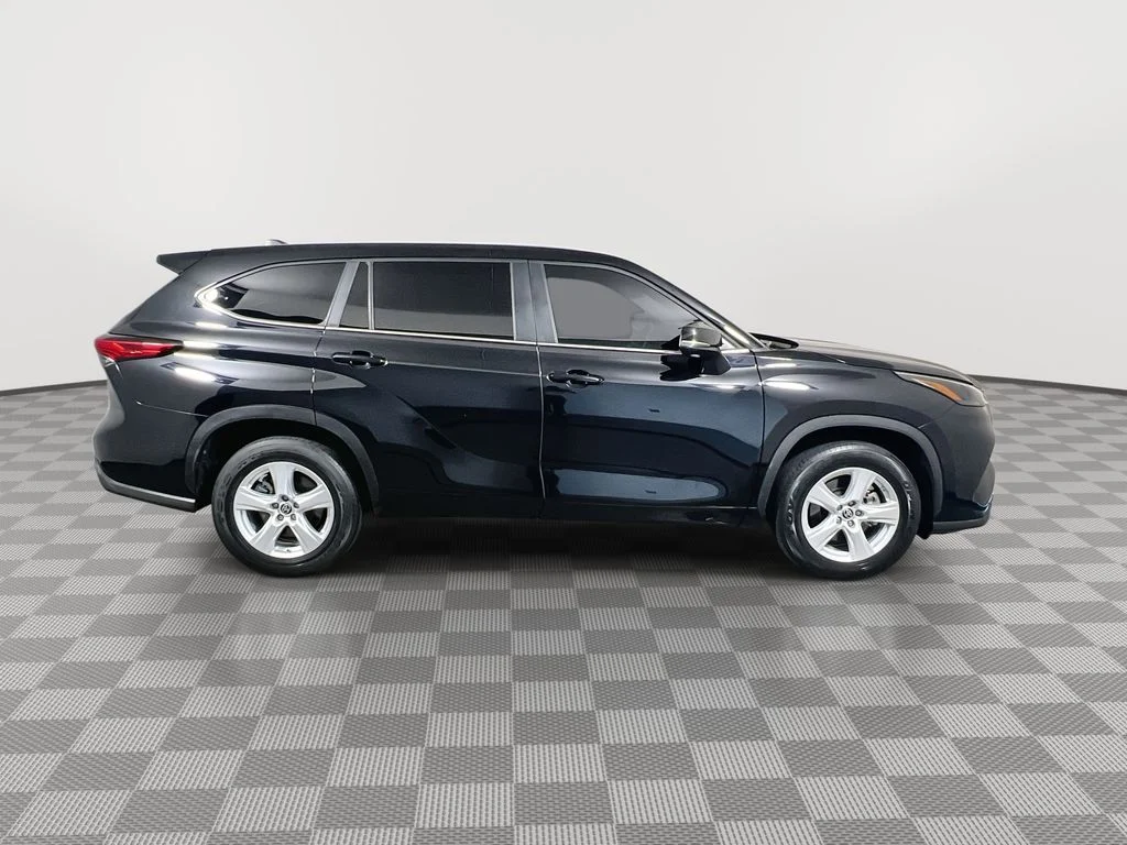 Used 2023 Black Toyota LE image 9