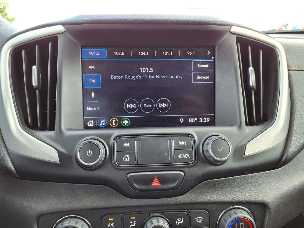Used 2019 Black GMC SLT image 25