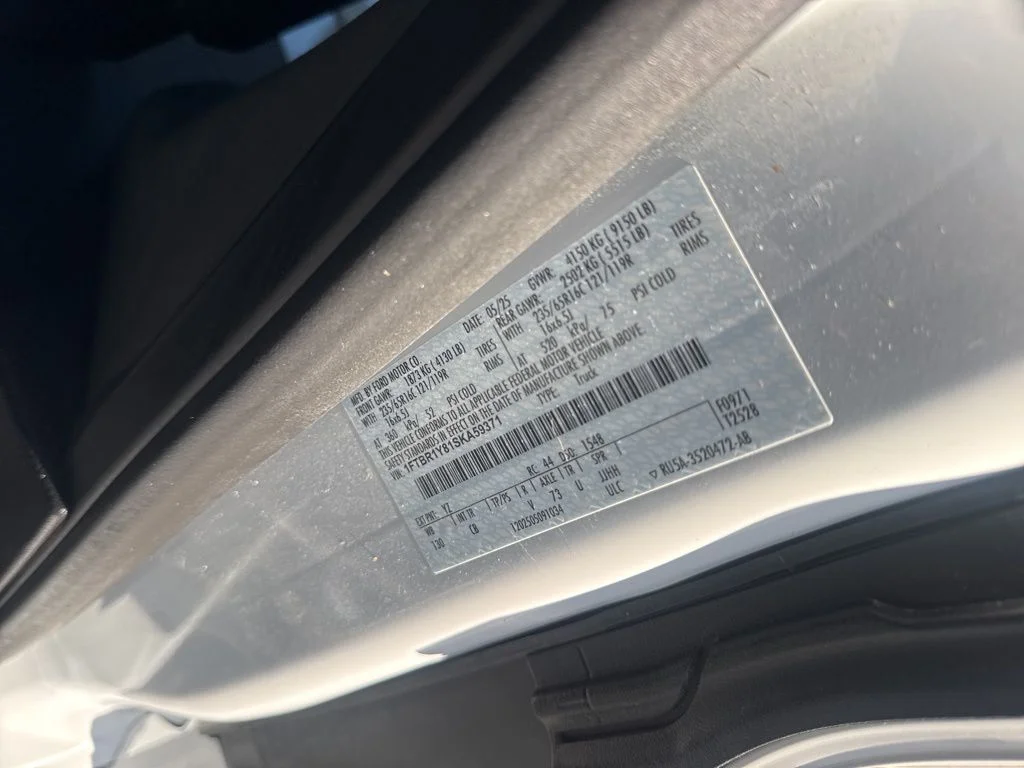 Used 2025 White Ford Base image 29