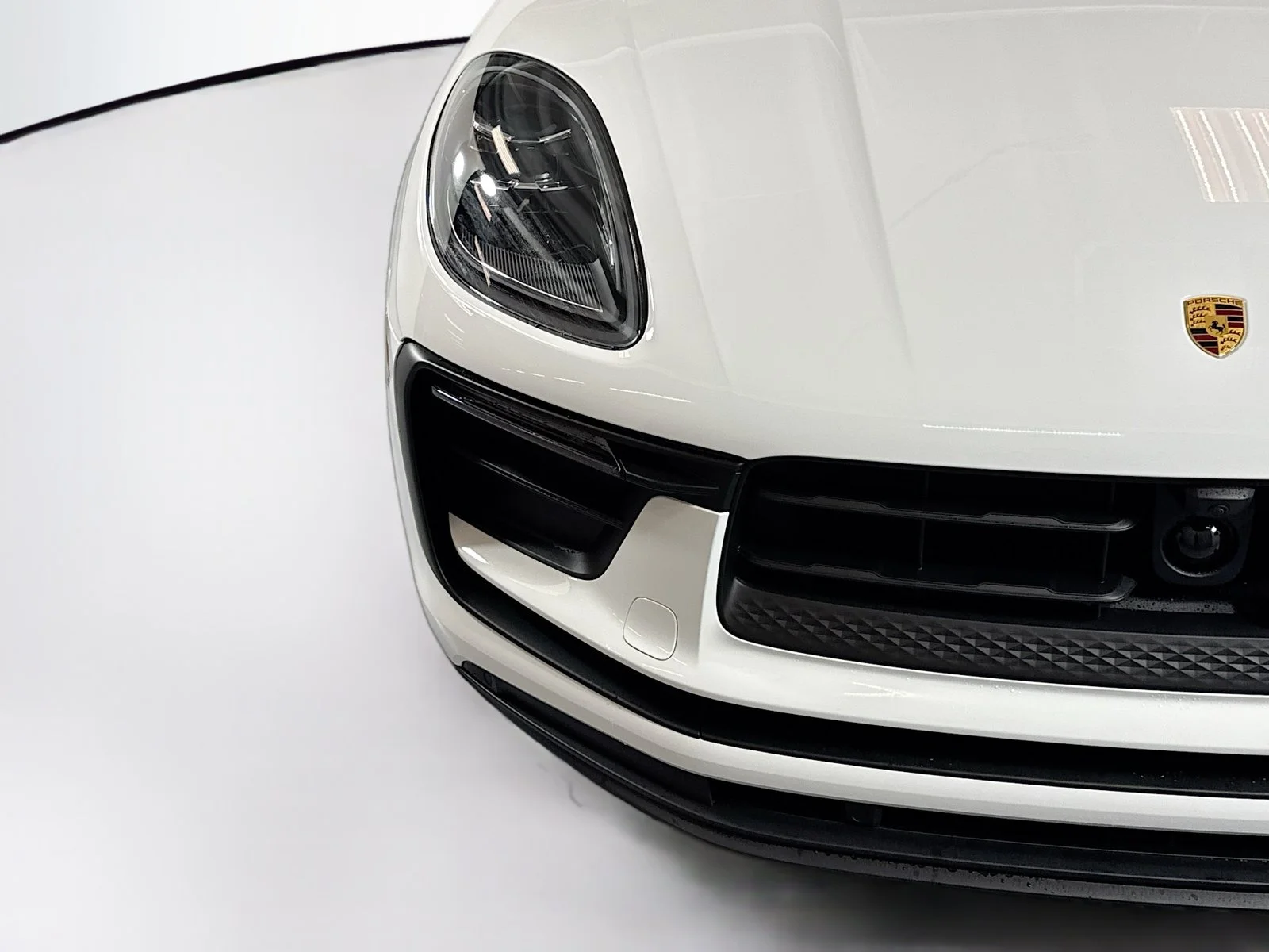 Used 2026 White Porsche  image 28