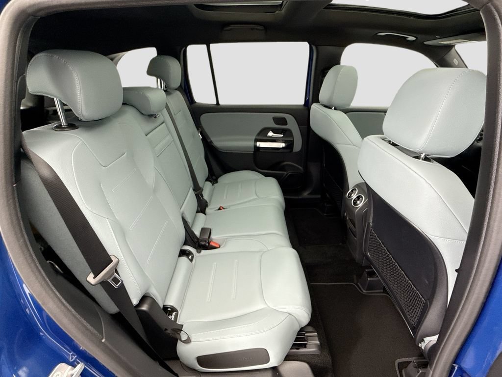 New 2026 Starling Blue Metallic Mercedes-Benz GLB 250 image 21