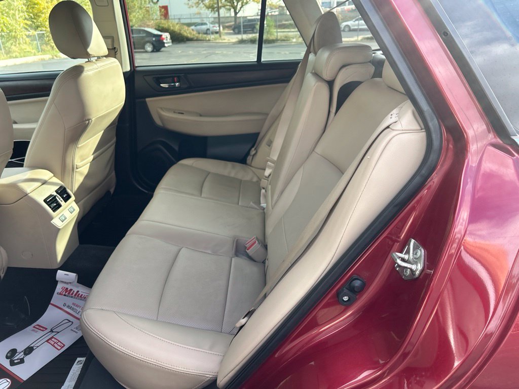 Used 2015 Venetian Red Pearl Subaru 3.6R image 18