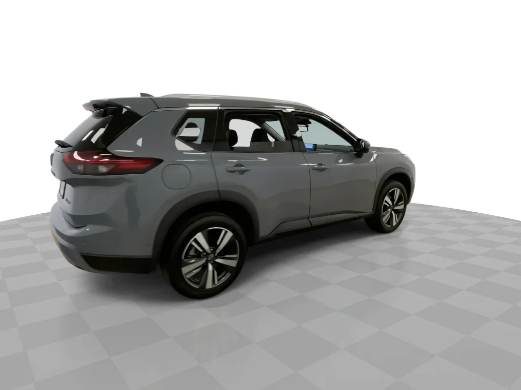 Used 2024 GRAY Nissan SL image 9