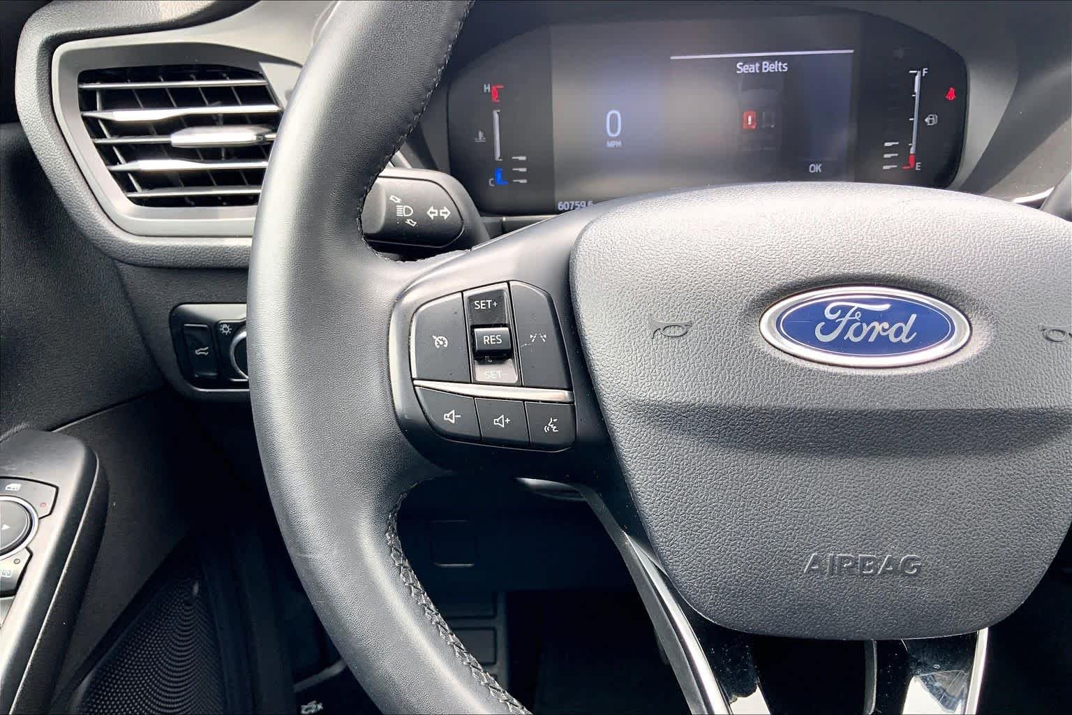 Used 2024 Agate Black Metallic Ford Active image 23