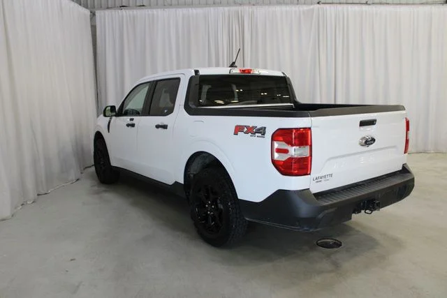 Used 2024 White Ford XLT image 28
