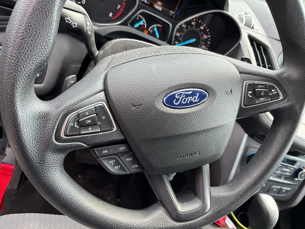 Used 2017 Canyon Ridge Metallic Ford SE image 3