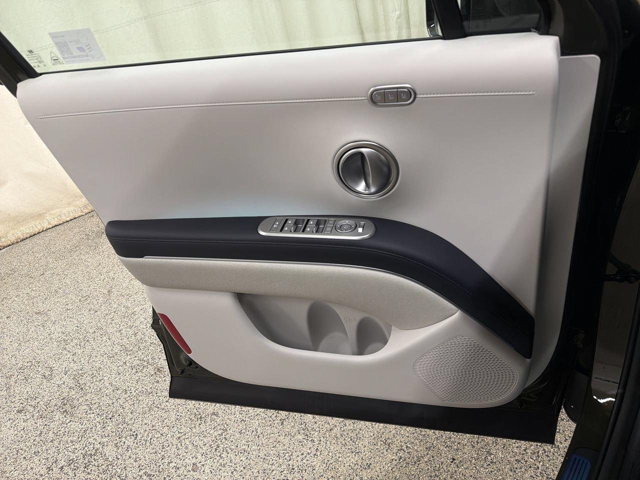 New 2027 Titan Green Pearl Hyundai Calligraphy AWD image 18