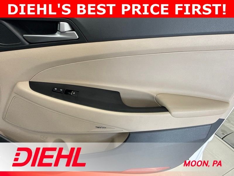 Used 2017 White Hyundai Limited image 15