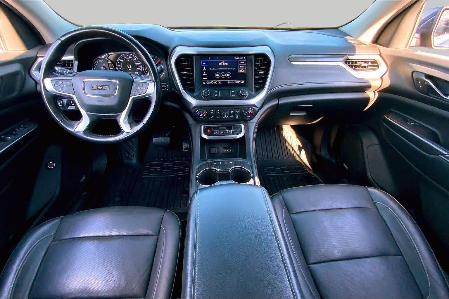 Used 2020 Dark Sky Metallic GMC SLT image 16