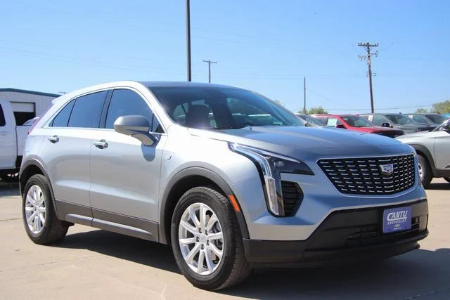 Used 2023 Argent Silver Metallic Cadillac Luxury image 3