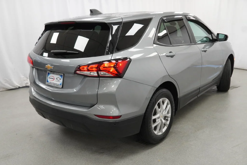 2024 Chevrolet Equinox LS - Photo 14