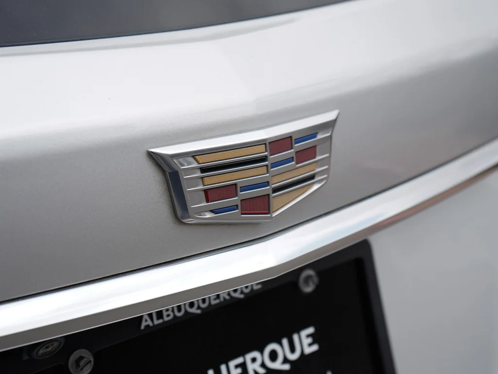 Used 2019 Radiant Silver Metallic Cadillac Luxury AWD image 12
