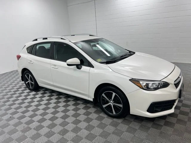 Used 2022 White Subaru Premium image 4