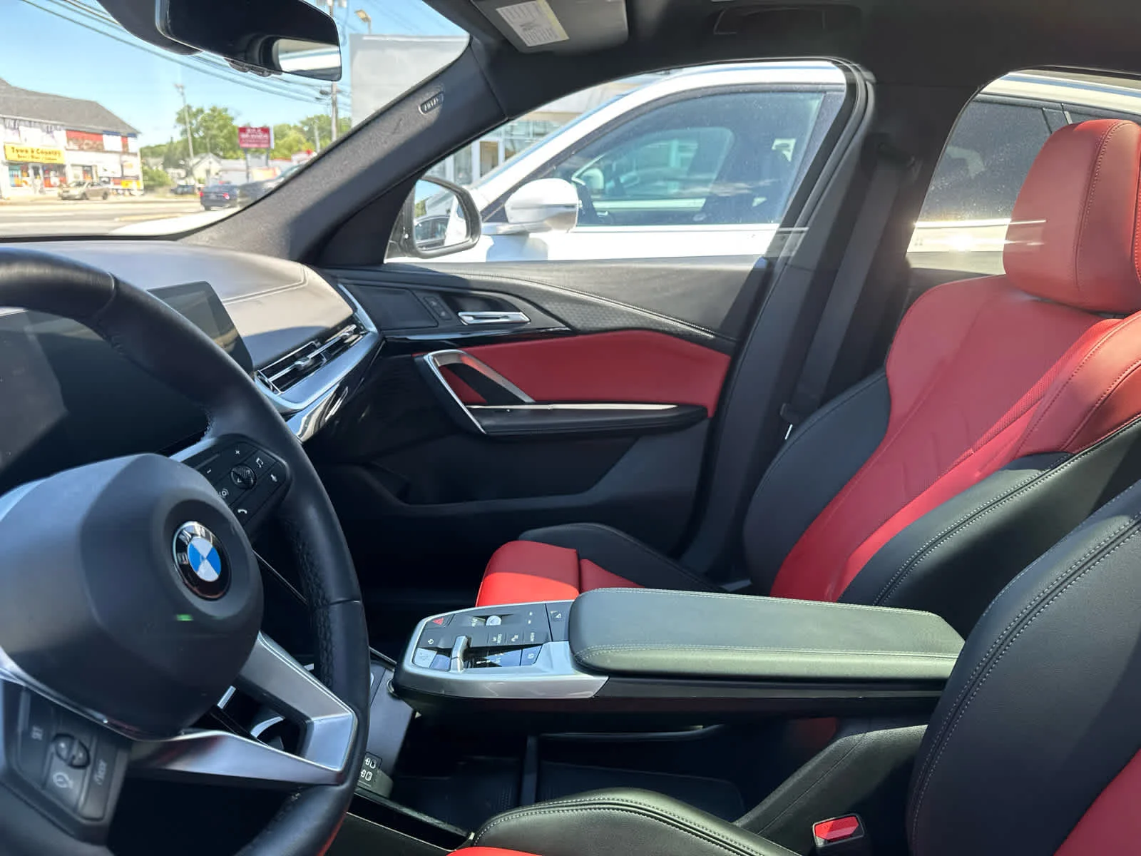 Used 2025 Black Sapphire Metallic BMW xDrive28i image 20
