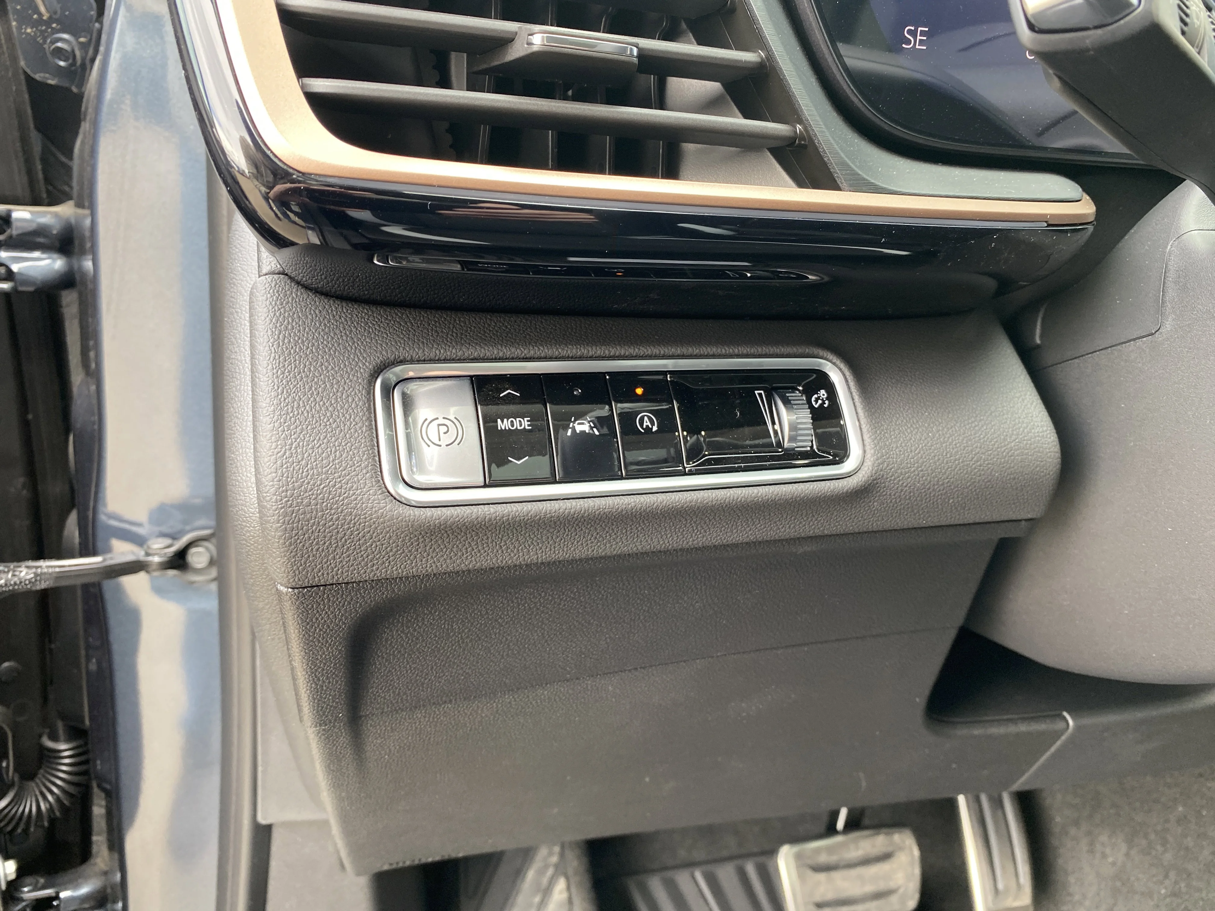 New 2026 QUARTZ BLUE METALLIC Buick Sport Touring image 27