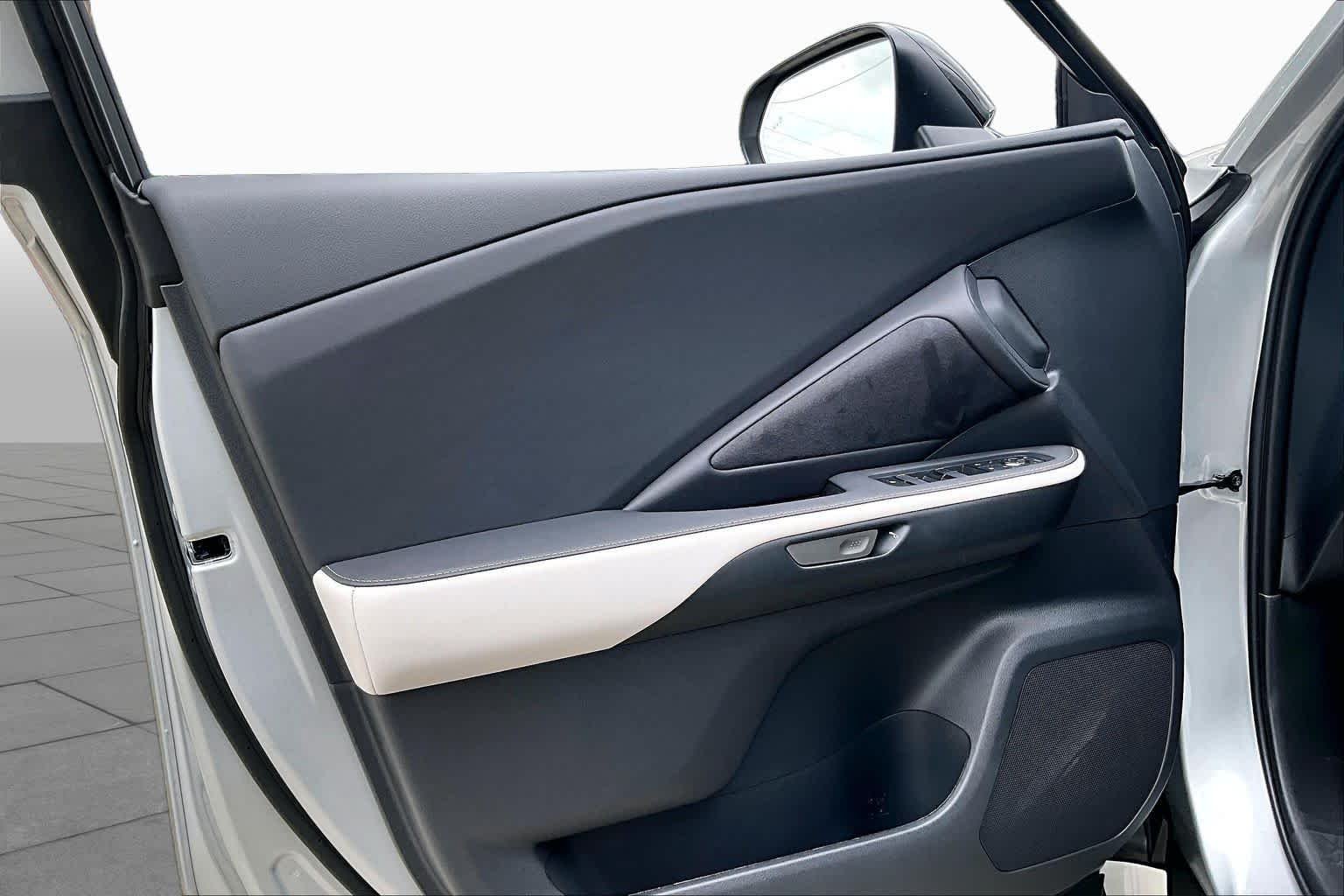 New 2026 Celestial Silver Metallic Lexus F SPORT Performance Premium image 15