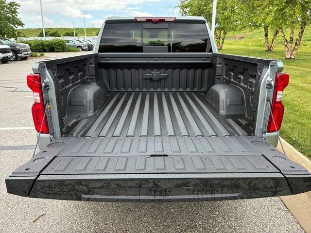 New 2026 Sterling Gray Metallic Chevrolet LTZ image 16