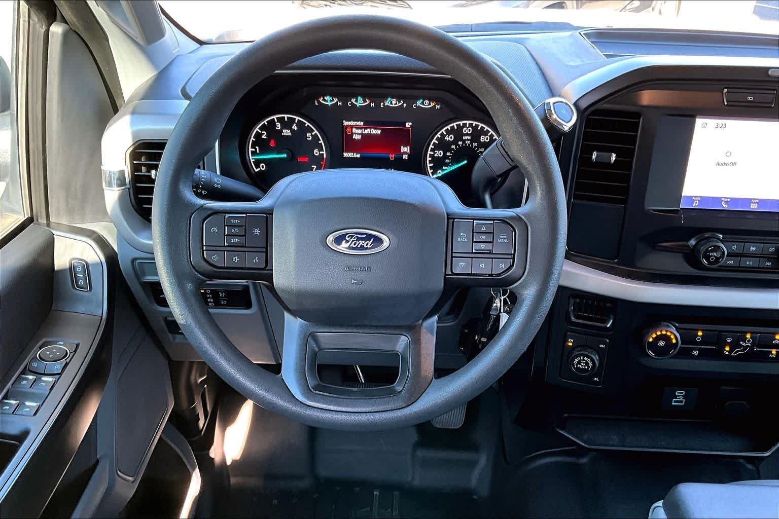 Used 2023 Oxford White Ford XL image 15