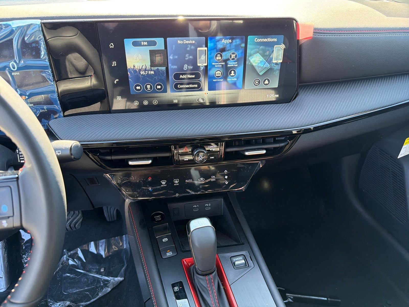 New 2026 Nissan Kicks SR 4D Sport Utility