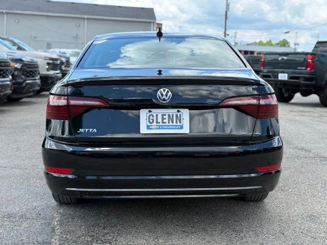 Used 2020 Black Volkswagen  image 8