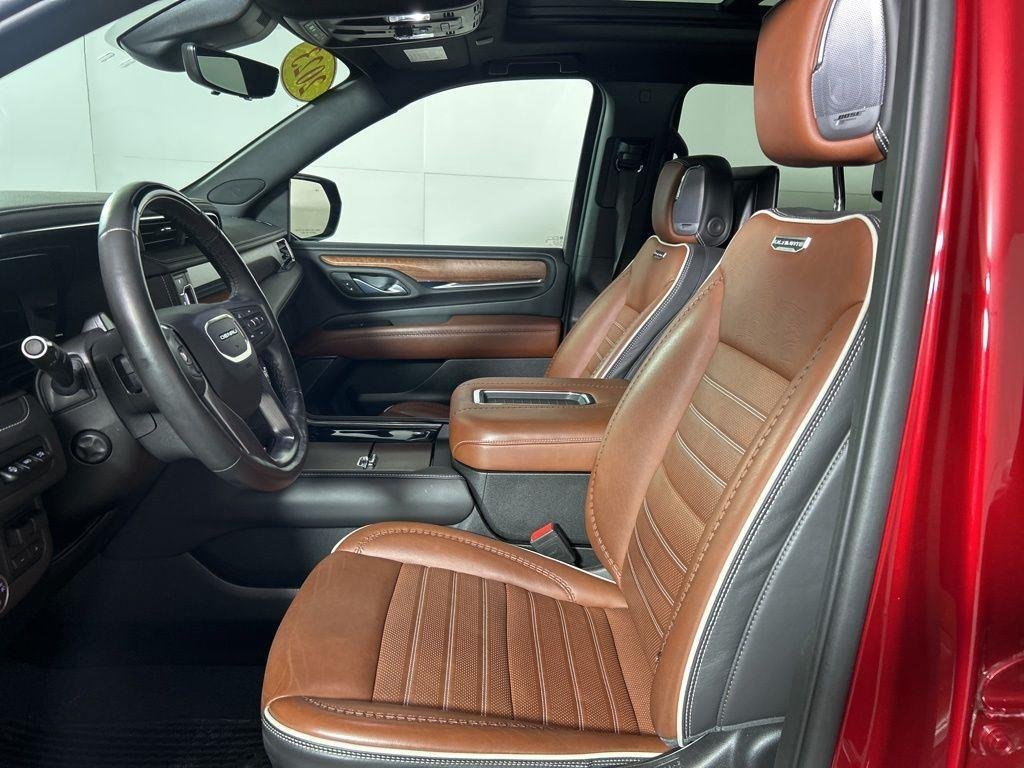 Used 2023 Volcanic Red GMC Denali Ultimate image 17