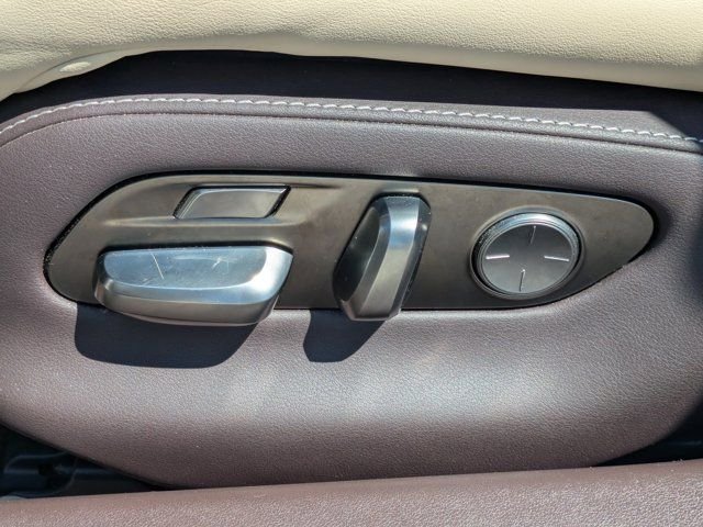 2019 Lexus LS Base - Photo 19