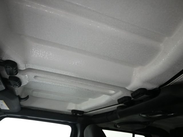 2021 JEEP GLADIATOR - Image 10