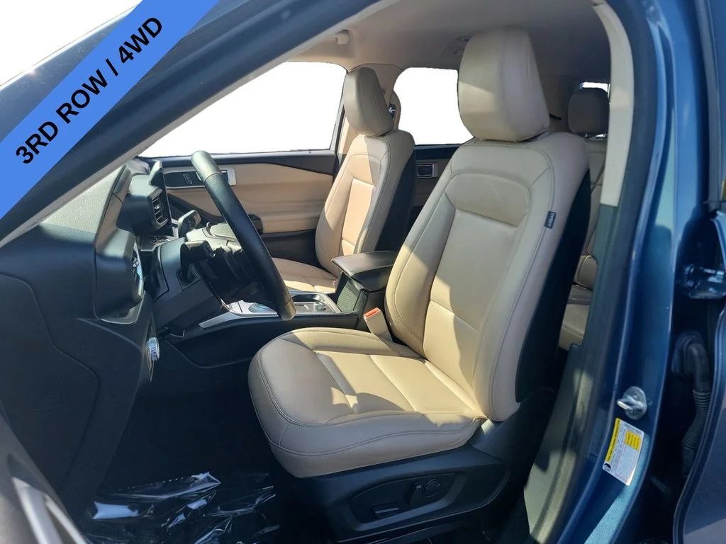Used 2020 Blue Ford XLT image 10