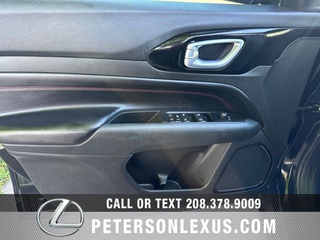 Used 2022 Black Jeep Trailhawk image 19