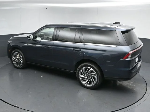Used 2025 Blue Lincoln Reserve image 53