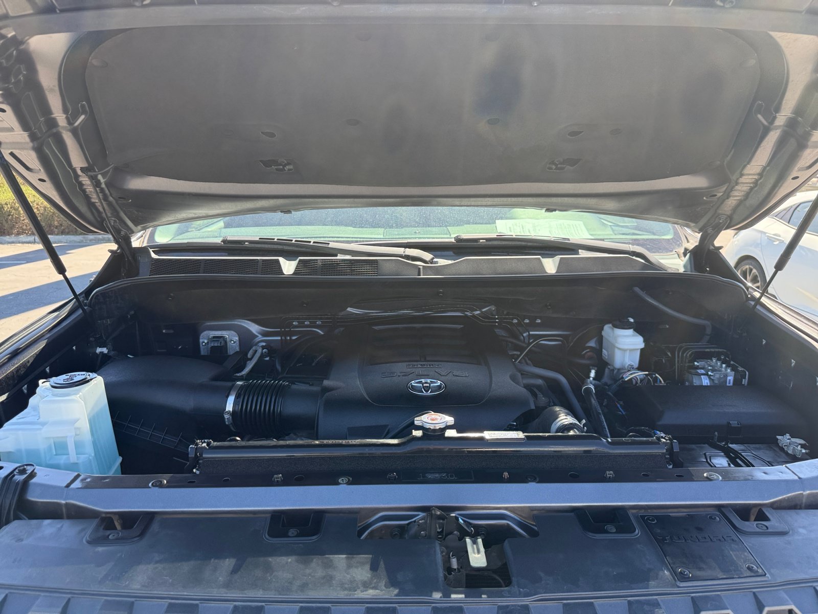 Used 2019 Magnetic Gray Metallic Toyota SR5 image 20